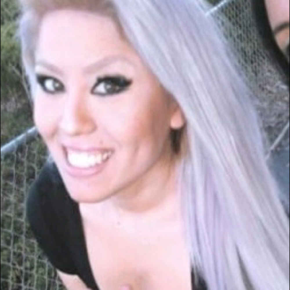 Meet your Posher, Alexandra